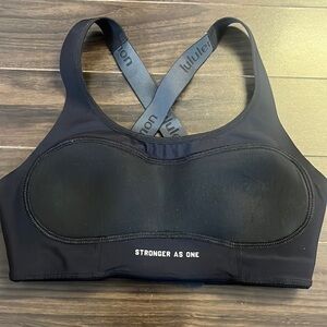 Lululemon x Barry's Sports Bra Adapt the Strap